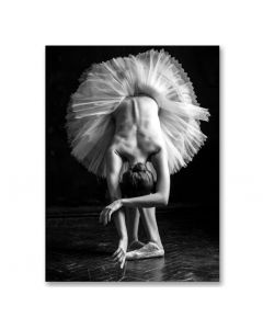 Poster 50x70 B&W Dancing woman  (planpackad)